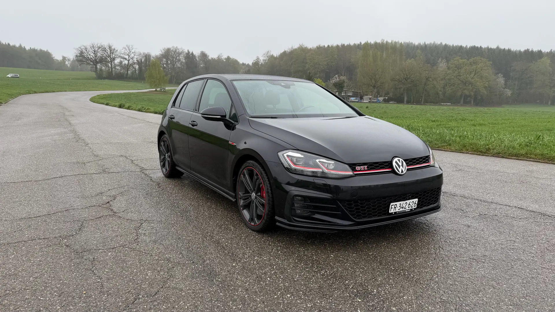 VW Golf 2.0 TSI GTI Performance DSG — Sportive affûtée, 245 ch et seulement 64 500 km