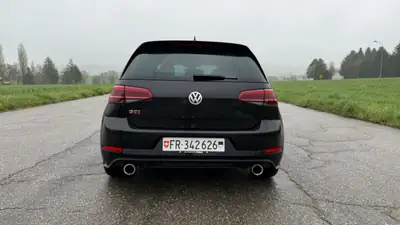 VW Golf 2.0 TSI GTI Performance DSG — Sportive affûtée, 245 ch et seulement 64 500 km — Miniature 7