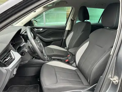 Skoda Kamiq 1.5 TSI Edition Plus DSG — Petit SUV dynamique, 15'000 km seulement — detail