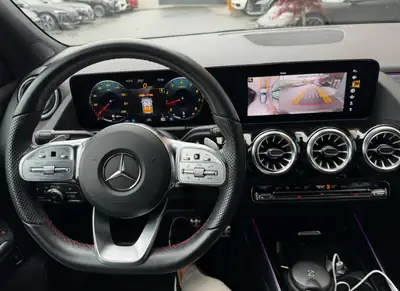 Mercedes-Benz GLA 200 AMG Line 4Matic — SUV compact 4×4, garantie usine 10 ans incluse — exterior view