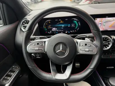 Mercedes-Benz GLA 200 AMG Line 4Matic — SUV compact 4×4, garantie usine 10 ans incluse — Thumbnail 7