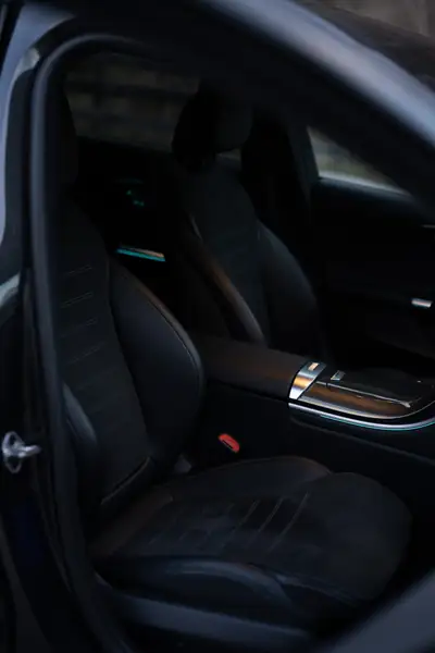 Mercedes-Benz C 220 d T AMG Line — Break diesel hybride, entretien MB récent — Miniatura 13