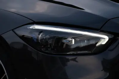 Mercedes-Benz C 220 d T AMG Line — Break diesel hybride, entretien MB récent — Miniatura 16