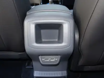 VW T-Cross 1.5 TSI EVO — SUV urbain dynamique, 90'000 km, état impeccable — Thumbnail 13
