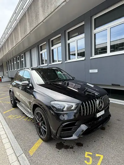 Mercedes-Benz GLE 63 S AMG 4Matic+ — Performance extrême et luxe SUV sans compromis — vista esterna
