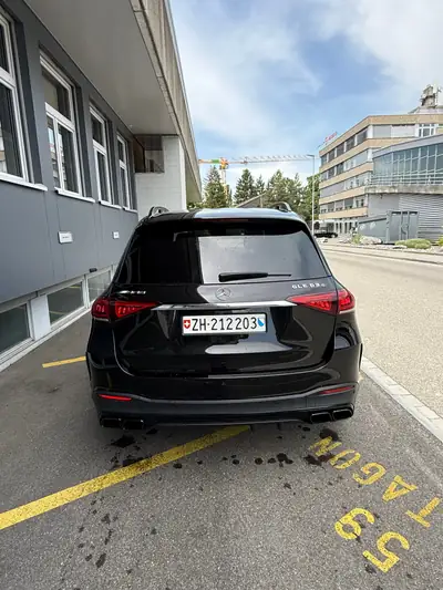 Mercedes-Benz GLE 63 S AMG 4Matic+ — Performance extrême et luxe SUV sans compromis — Miniatura 7