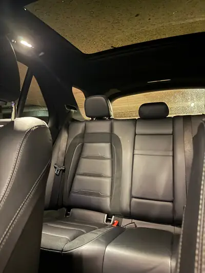 Mercedes-Benz GLE 63 S AMG 4Matic+ — Performance extrême et luxe SUV sans compromis — Miniatura 10