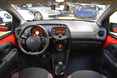 Citroën C1 1.0 VTi Shine — Citadine économique FaceLift 2020, 54'000 km seulement — Miniature 15