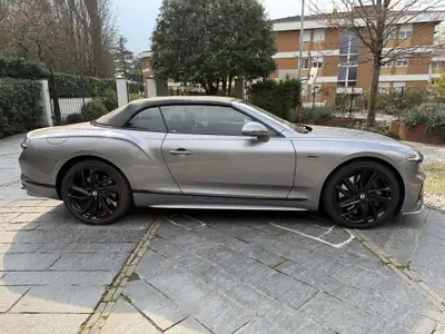 Bentley Continental GTC Speed V8 PHEV — Cabriolet hybride rechargeable 771 ch, quasi-neuf — fianco
