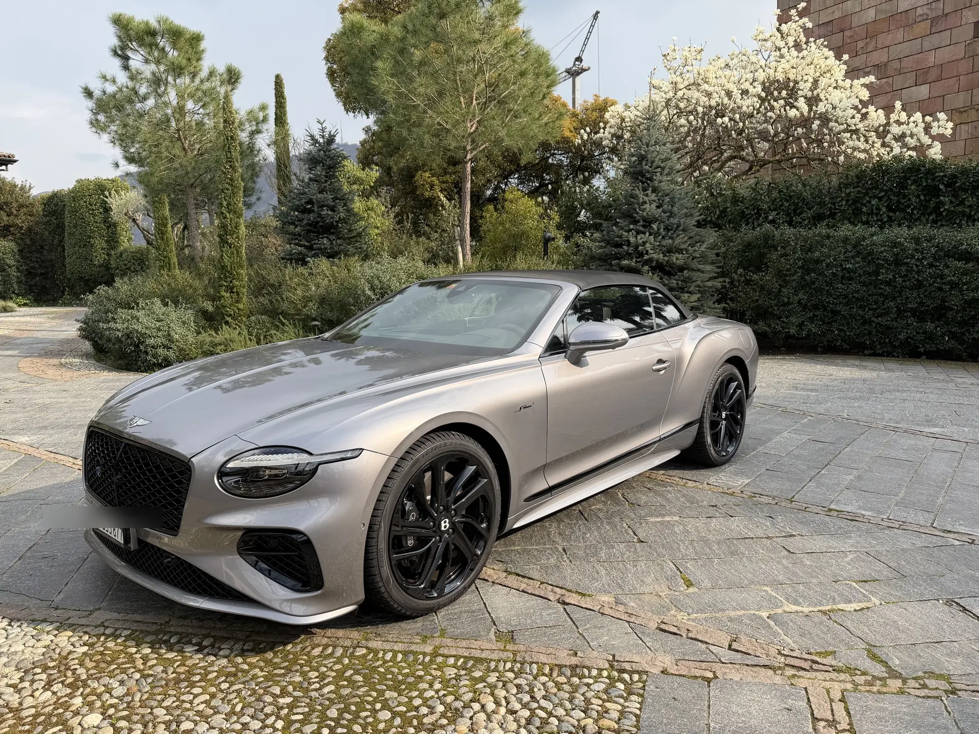 Bentley Continental GTC Speed V8 PHEV — Cabriolet hybride rechargeable 771 ch, quasi-neuf