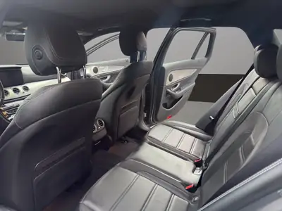 Mercedes-Benz E 63 AMG 4Matic — Break haute performance, 571 ch et technologie premium — Thumbnail 12