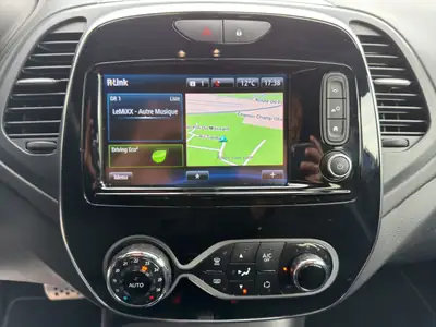 Renault Captur 1.3T 150 ch — SUV urbain automatisé, sans sinistre et entretien à jour — Thumbnail 15