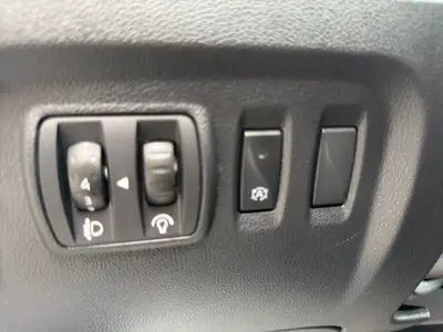 Renault Captur 1.3T 150 ch — SUV urbain automatisé, sans sinistre et entretien à jour — Thumbnail 24