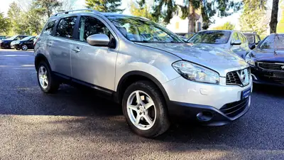Nissan Qashqai +2 2.0 4WD Tekna — 7 places, 4x4 robuste, sans sinistre — côté