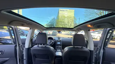 Nissan Qashqai +2 2.0 4WD Tekna — 7 places, 4x4 robuste, sans sinistre — Miniature 7