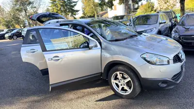 Nissan Qashqai +2 2.0 4WD Tekna — 7 places, 4x4 robuste, sans sinistre — Miniature 12