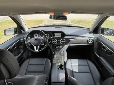 Mercedes-Benz GLK 250 BlueTEC 4Matic — SUV Diesel performant, 143'000 km, sans sinistre — tableau de bord