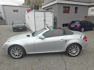 Mercedes-Benz SLK 350 — Cabriolet sportif, 272 ch, entretien à jour — cruscotto