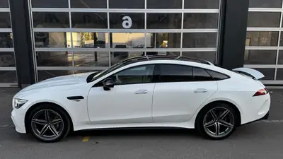 Mercedes-AMG GT 43 4Matic+ — Coupé sportif, freins neufs et révision complète — Miniatura 9