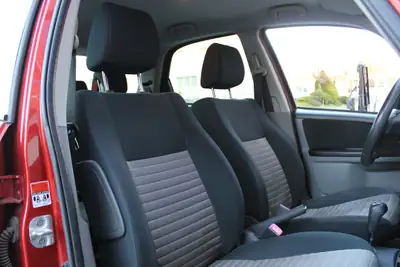 Suzuki SX4 1.6 GL Top — SUV compact automatique, sans accident, services à jour — Miniature 15