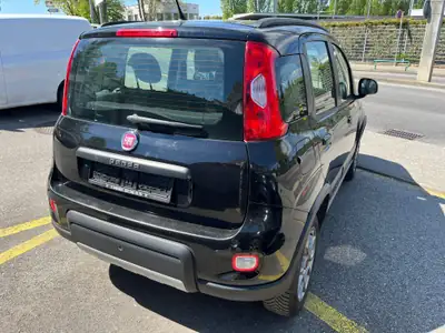 Fiat Panda 0.9 TwinAir Turbo Climbing 4x4 — Robuste et économe, 110'000 km — Miniature 9