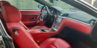 Maserati GranTurismo S — Coupé 440 ch, élégance italienne et performances brutes — vista posteriore