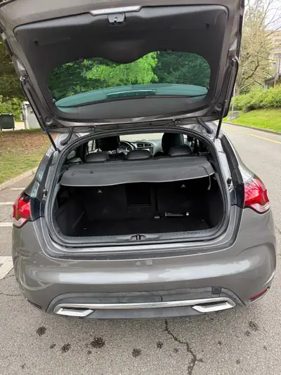 DS 4 1.6 BlueHDi SO Chic — Diesel automatique, 79 000 km, sans sinistre — détail