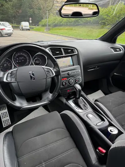 DS 4 1.6 BlueHDi SO Chic — Diesel automatique, 79 000 km, sans sinistre — Miniature 9
