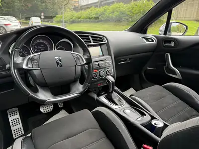 DS 4 1.6 BlueHDi SO Chic — Diesel automatique, 79 000 km, sans sinistre — Miniature 14