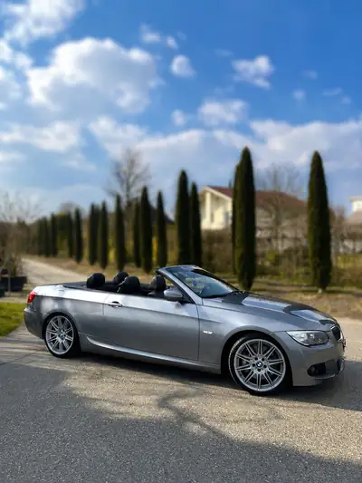BMW 335i Cabriolet M-Sport — Roadster dynamique, 62'000 km, impeccable — côté