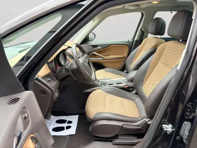 Opel Zafira Tourer 1.4 Turbo — Monospace 7 places automatique, entretien complet — Miniature 9
