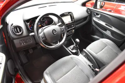 Renault Clio 0.9 Intens FaceLift 2019 — Citadine fiable, équipée et économe — Miniature 8