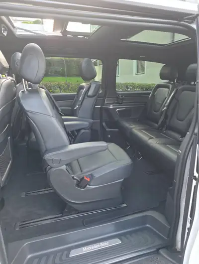 Mercedes-Benz V 300 d — Monospace 7 places premium, 4Matic fiable et spacieux — Miniatura 17