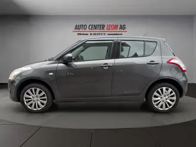 Suzuki Swift 1.2i 16V GL 4x4 — Citadine polyvalente tout-terrain, 193'000 km — rear view