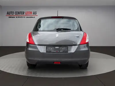 Suzuki Swift 1.2i 16V GL 4x4 — Citadine polyvalente tout-terrain, 193'000 km — dashboard