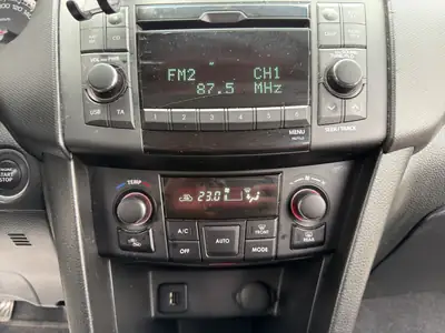 Suzuki Swift 1.2i 16V GL 4x4 — Citadine polyvalente tout-terrain, 193'000 km — Thumbnail 16