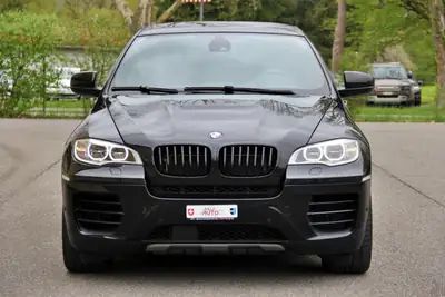 BMW X6 M50d Steptronic — SUV coupé puissant, 381 ch diesel et transmission automatique — Miniatur 8
