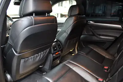 BMW X6 M50d Steptronic — SUV coupé puissant, 381 ch diesel et transmission automatique — Miniatur 10