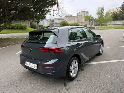 VW Golf 1.0 eTSI mHEV ACTLife — Hybride léger, 99'000 km, première main — tableau de bord