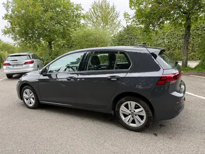 VW Golf 1.0 eTSI mHEV ACTLife — Hybride léger, 99'000 km, première main — Miniature 8