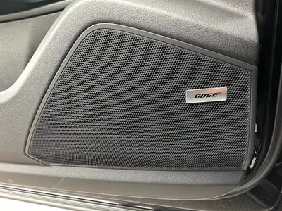 Porsche Cayenne 3.0 V6 — SUV premium 2025, 6000 km, équipement prestige — Thumbnail 17