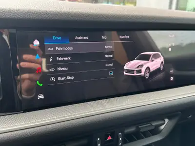 Porsche Cayenne 3.0 V6 — SUV premium 2025, 6000 km, équipement prestige — Thumbnail 19