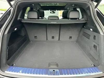 Porsche Cayenne 3.0 V6 — SUV premium 2025, 6000 km, équipement prestige — Thumbnail 23