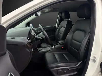 Mercedes-Benz B Electric Drive — Mobilité électrique compacte, entretien minimal — Miniature 7