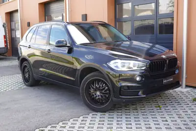BMW X5 xDrive 25d — SUV premium diesel, intérieur cuir, équipements haut de gamme — Miniature 7