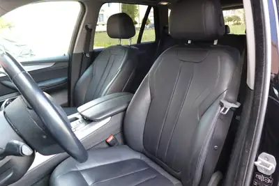 BMW X5 xDrive 25d — SUV premium diesel, intérieur cuir, équipements haut de gamme — Miniature 21