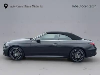 Mercedes-Benz CLE 200 AMG Line Cabriolet — Élégance décapotable et hybride économe — côté