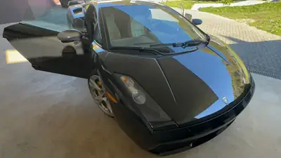 Lamborghini Gallardo 5.0 V10 Coupé — 520 ch, légendaire sportive italienne — Seitenansicht
