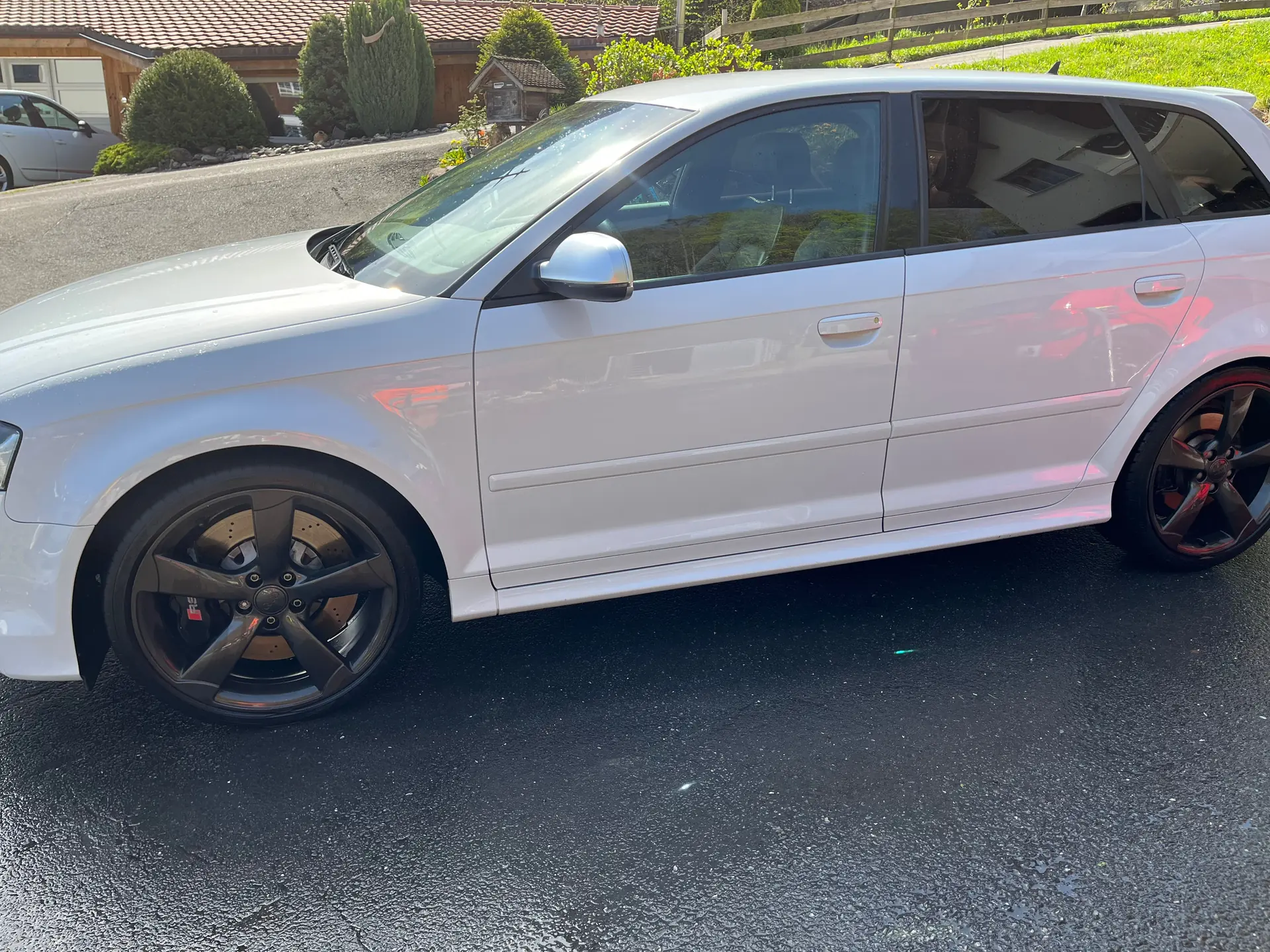 Audi RS3 Sportback 2.5 TFSI quattro — Performance 340 ch, intérieur premium noir