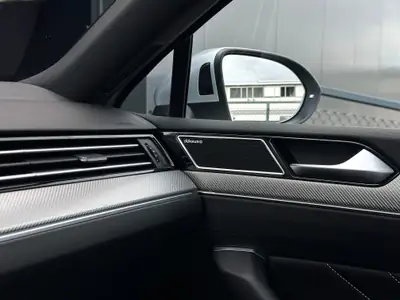VW Passat Variant 2.0 TSI Elegance 4Motion — Monospace premium, 60 400 km, tout équipé — Miniature 22
